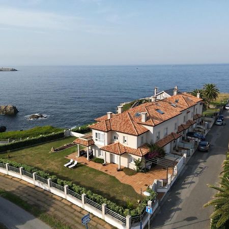 Chalet Pareado Con Jardin En 1ª Linea De Mar Villa Burela Exterior photo