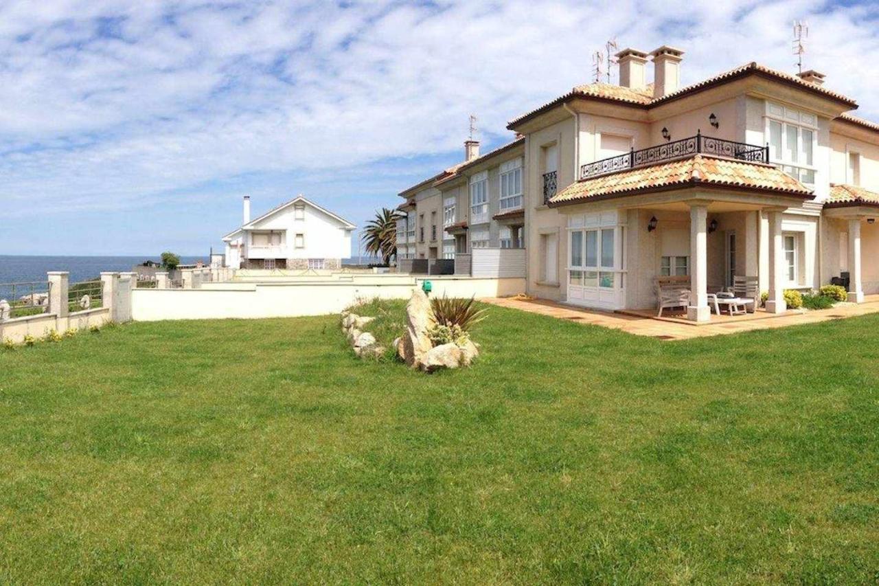 Chalet Pareado Con Jardin En 1ª Linea De Mar Villa Burela Exterior photo